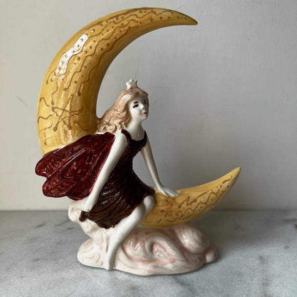 Enchanted Moon Fairy Figurine - Yellow and Brown vintage - Picture 4 of 10